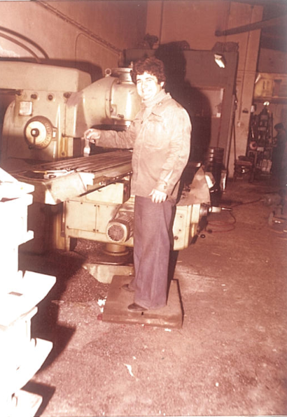 1974 - Αλλαγή έδρας