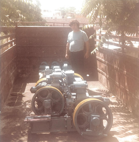 1988 - έκθεση μηχανών στον Ο.Λ.Π.