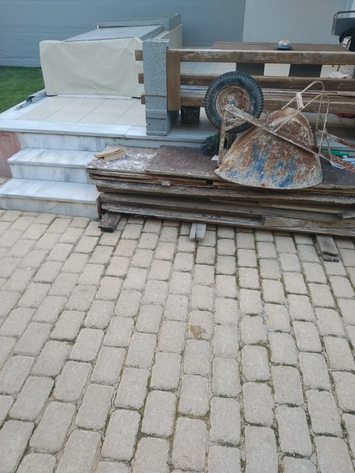 Picture of Ναζλίου, Μενίδι