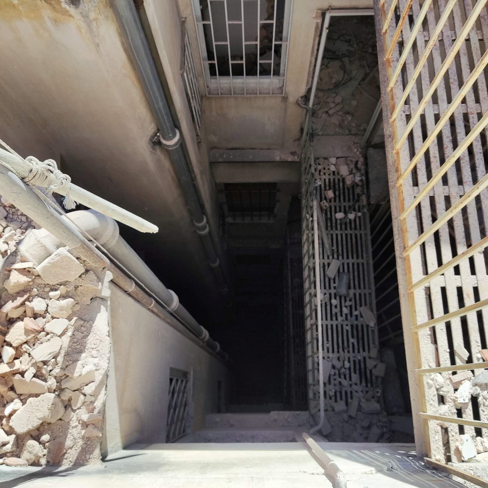 Picture of Μηθύμνης, Κυψέλη